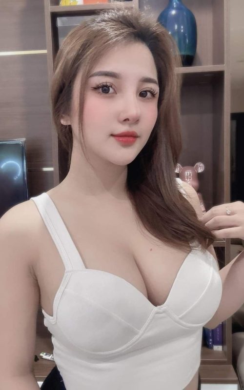 Escorts in Dubai